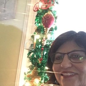 Meet your Posher, Angie